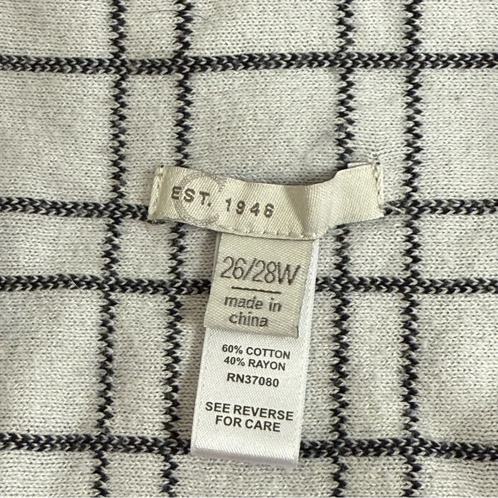 EST. 1946 Plus 26/28W Black White Windowpane Knit Open Front Vest Layer - Picture 6 of 8